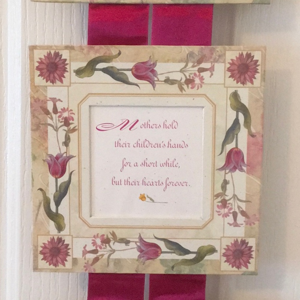 Vintage Avon Versatile Ribbon Frame Set - Picture 5 of 8